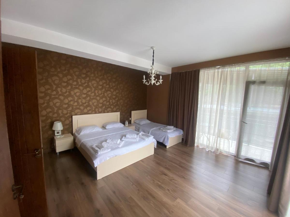 Borjomi Central Hotel Exterior foto