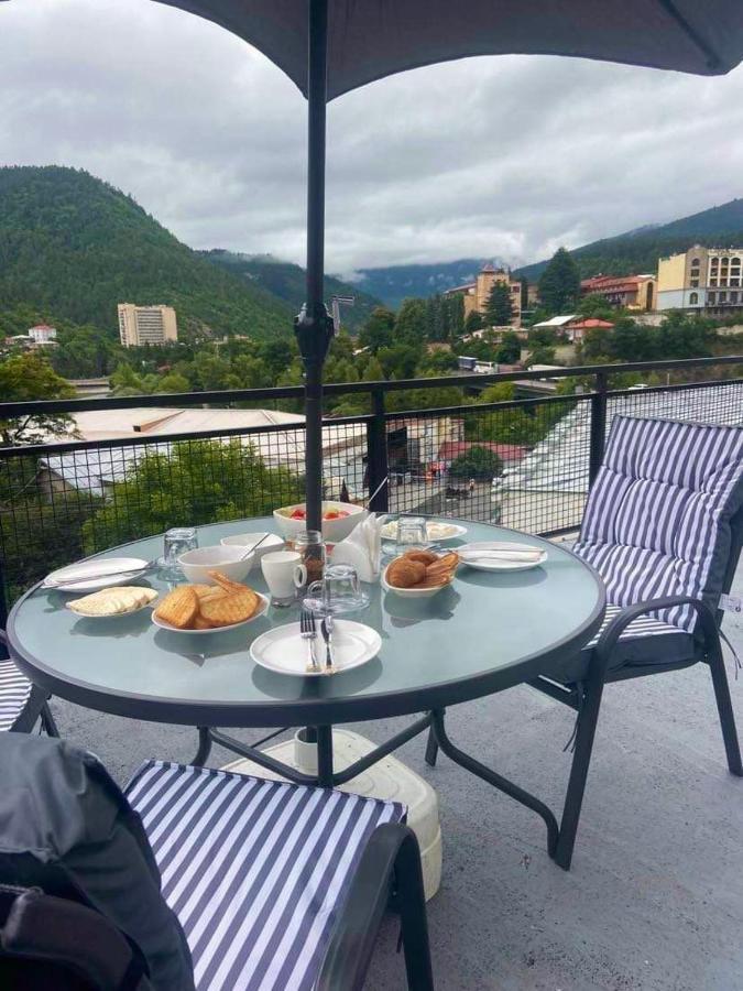 Borjomi Central Hotel Exterior foto